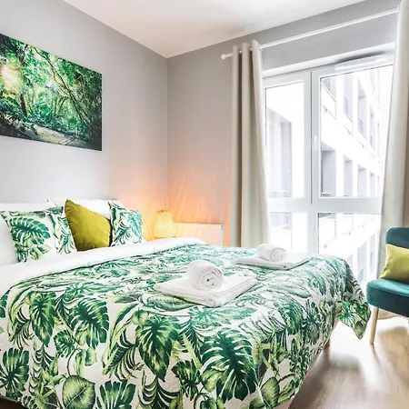 H2 Apartment- Gasiorowskich 4 - Parking Podziemny - Self Check In 24h - Mtp Targi - Pkp - Sklep Netto W Budynku شقة