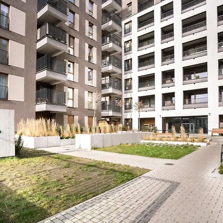 H2 Apartment- Gasiorowskich 4 - Parking Podziemny - Self Check In 24h - Mtp Targi - Pkp - Sklep Netto W Budynku بوزنان